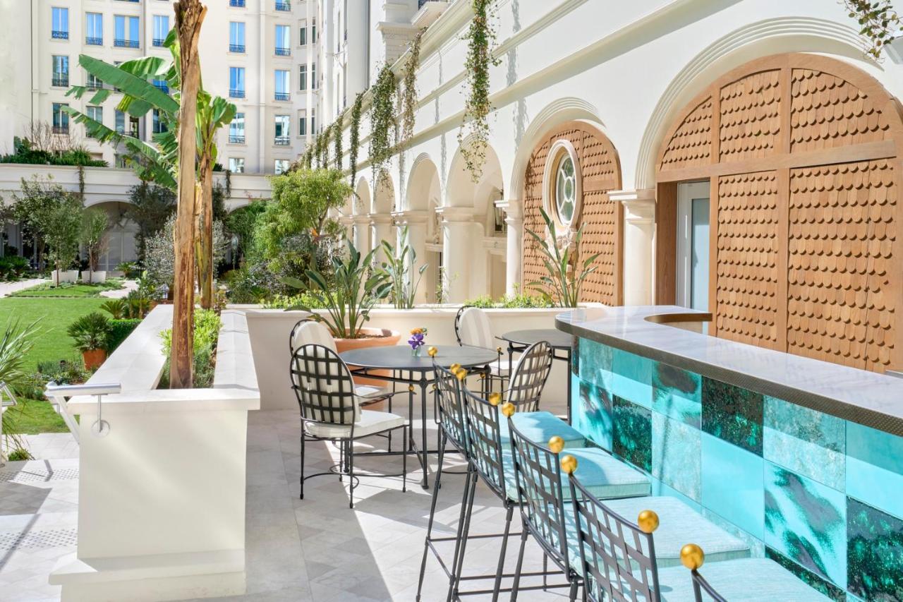 Carlton Cannes, A Regent Hotel Bagian luar foto