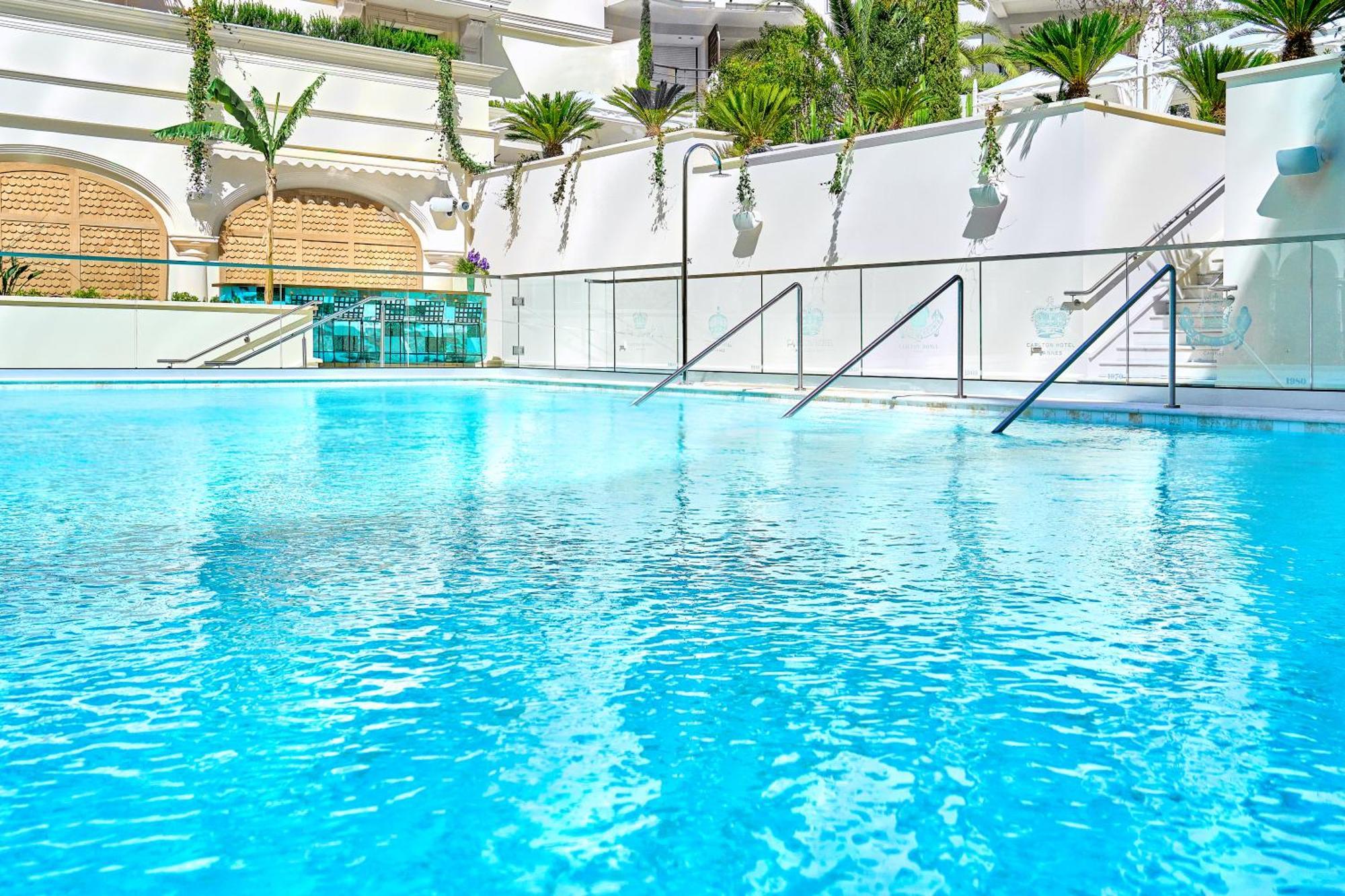 Carlton Cannes, A Regent Hotel Bagian luar foto