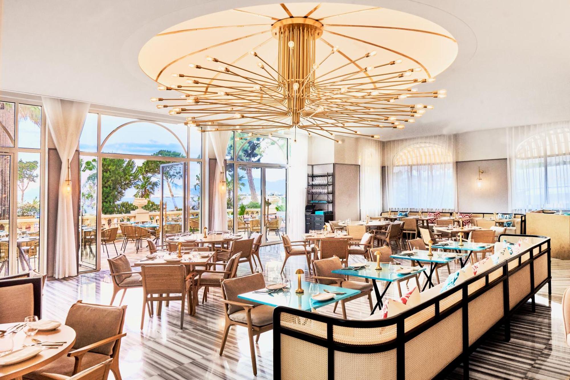 Carlton Cannes, A Regent Hotel Bagian luar foto