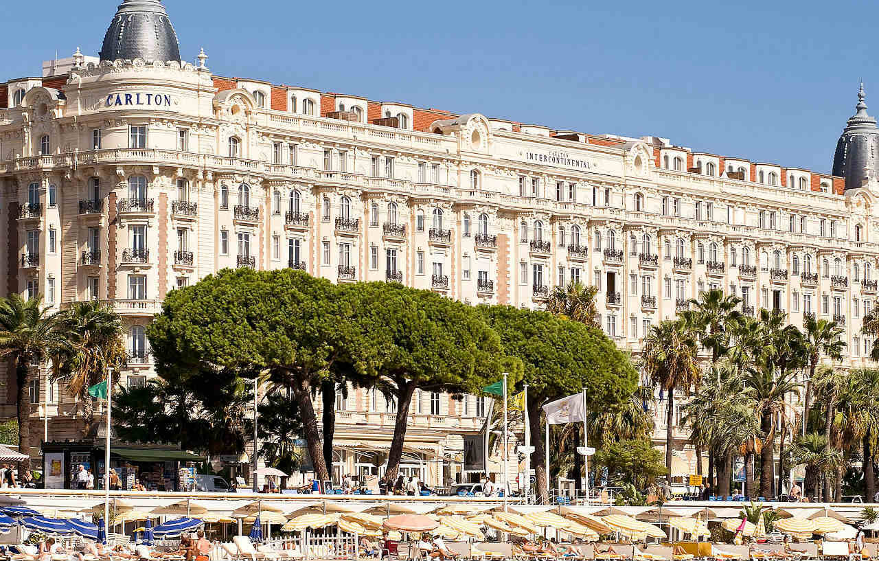 Carlton Cannes, A Regent Hotel Bagian luar foto